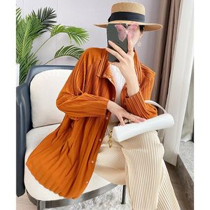 여성 트렌치 코트 2023 Miyak Pleated Coat for Women Fashion Solid 단일 가슴 긴 소매 단락