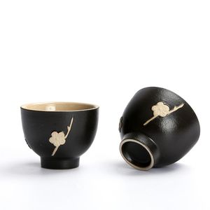 Xícaras pires pinny pede de cerâmica de cerâmica de cerâmica bruta feita 3d Padrões de ameixa de chá de chá japonês conjunto vintage chinaware