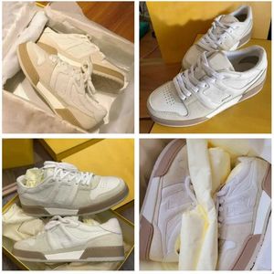 Słynny mecz marki koronkowe buty sneakers męskie gumowe zamsz skórzane wytłoczona wytłoczona boczna tkanina męska zawodowa sportowa sportowa eu38-46. Oryginalne opakowanie