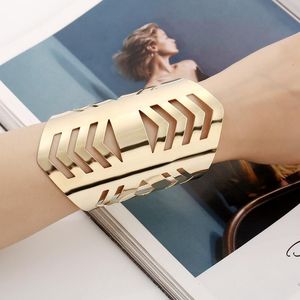 Bangle lzhlq mode ihåliga metallarmband 2023 trendiga kvinnor maxi punk geometriska armband öppnande justerbara smidiga breda manschettband