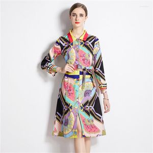 Casual Dresses Runway Design Chain Fan Retro Printed Trench Coat Women Spring Fall Single Breasted Long Shirt Dress Elegant Belt Overcoat