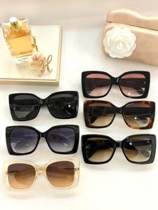 Men Sunglasses For Women Latest Selling Fashion Sun Glasses Mens Sunglass Gafas De Sol Glass UV400 Lens With Random Matching 5494