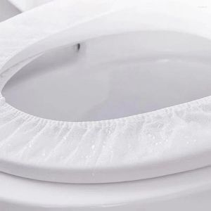 Capas de assento no vaso sanitário 20pcs capa descartável tapete de papel portátil protetora protetora para férias de viagem acessórios de banheiro