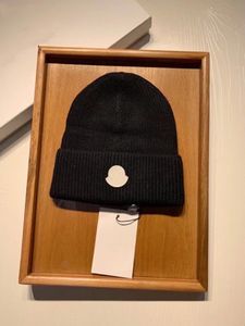 2023 designer gorro masculino e feminino malha gorro primavera e inverno passeio quente chapéu de malha estilo quente moda clássico