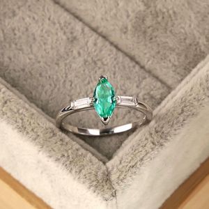 Cluster Rings S925 Sterling Silver Ring Emerald Four-Claw Korean Version Fashion Simple Design Women's