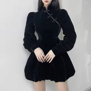Etniska kläder svart kort kinesisk kjol förbättrad modern cheongsam klänning mode retro fisktail flicka sammet qipao