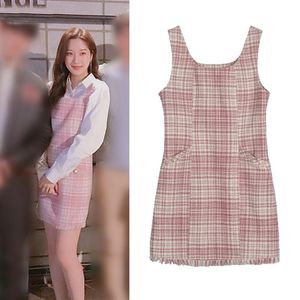 Casual Dresses 2 Piece Set Women 2023 Korean Drama TV Star White Shirt And Pink Plaid Dress Two Outfits For Sets Streetwear