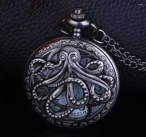 Relógios de bolso 20pcs navio livre octopus oco meio quartzo relógio steampunk preto com colar Chain presente para crianças