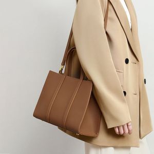 Pochette Handbag Women Women Luxury Designer Metis حقائب يد Lady Messenger Fashion Bag Crossbody محفظة محفظة 016