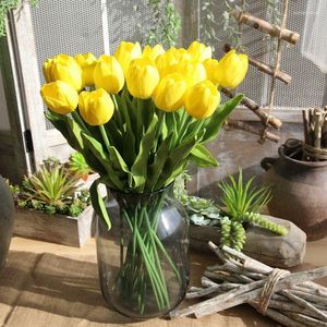 Decorative Flowers Artificial Tulip Flower Real Touch For Wedding Home El Party Holiday Gift Living Room Floral Arrangement