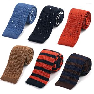 Bow Ties Tailor Smith Fashion Mężczyzna Slim Stripe Designer Polyester Knited Szyja Krabia wąskie chude dla mężczyzn Prezent