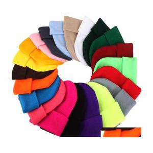 Beanie/Kafatası Kapakları Kış Şapkası Beanie Klasik Mens Ladies Kadın Bonnet Örnek Büyük Boy Boyunlar Skl Şapkalar Kirpik Katı Kap GIF DHTNL