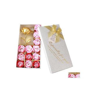 Dekoratif çiçek çelenkler 12 sabun gül altın folyo sahte çiçek ambalaj kutusu kare şekil tatlı hediye kutuları düğün partisi