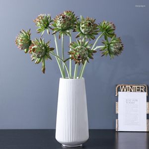 装飾的な花5PCS偽のアーティチョークソースヤス群群れ植物ホームテーブルエルオフィスの装飾人工植物ウェディングフラワーウォール