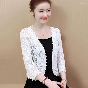 Women's Blouses Fashion Hollow Out Lace Blouse Women Long Sleeve White Shirt Beading Jacket Plus Size Clothing Little Shawl Summer