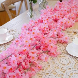 Flores decorativas 1pcs 47,2 pés de primavera flor de cerejeira artificial videiras pendurado videiras em casa festa de casamento kawaii decoração acessórios