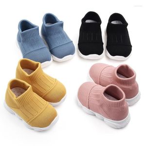 Erste Wanderer gestrickt Kleinkindschuhe Feste Farbe Baby Girl Weiche Sohle Flat Sneakers Child Boy Walker Schuh lässig Shr002