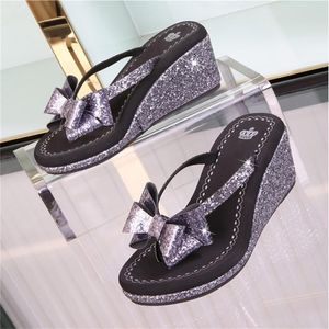 Slippers Rhinestone High2023 Fashion Heels Sequin Bow Flip-flops Outside Wear Thick Bottom Sandals To Prevent Slip Women Beach SlippersSlipp