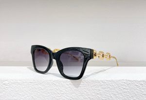 Kadın Güneş Gözlüğü Kadınlar Erkekler Güneş Gözlükleri Erkek Moda Tarzı Gözleri Koruyor UV400 lens Rastgele Kutu ve Durum 1631