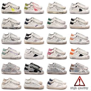 Italienskt märke dam sneakers Superstar skor lyx guld paljett klassisk vit gör gamla smutsiga designer män fritidsskor