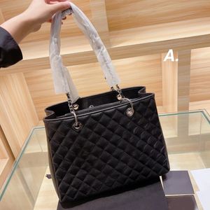 Luxurious Designer Black Totes Shoulder Bags Handbags Crossbody Purses Genuine Leather Diamond Lattice Large Capacity Shopping Tote Wallet Fashin Women Bag 2023