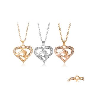 Anhänger Halsketten Mode Hand in Mama Kristall Liebe Herzform Gold Sier Ketten für Frauen Muttertag Schmuck Geschenk Drop Lieferung Pend Otmpm