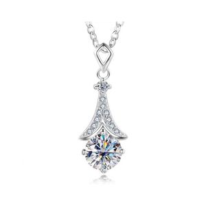 Pendant Necklaces Trendy 925 Sier 1Ct D Color Moissanite Eiffel Tower Necklace For Women Plated White Gold Charm Neckalce Pass Drop Dhes1