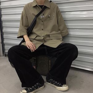 Женские блузки Лето 2023 Корейский стиль Хараджуку Винтажный грузовый рубашка с коротким рукавом для мужчин и женщин свободна