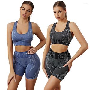 Aktiva uppsättningar 2023 Women Outfit Sportswear Summer Workout Clothes for Sport Short Suits Fitness Seamless Yoga Set Tracksuit