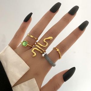 Klusterringar söt guldfärg ormuppsättning för kvinnor trendig grön kristall sten ring mode bohemiska smycken gåvor cluster