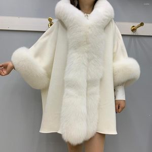 Women's Fur Vintage Poncho Cape Women's Jacket Fashion Luxurious Classic Real Coat GX01