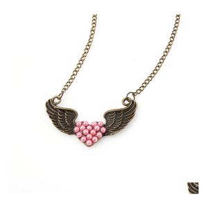 H￤nge halsband mode smycken vintage faux p￤rla p￤rlor hj￤rta ￤ngel vinge halsband droppe leverans h￤nge dhrwf