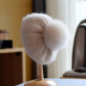 BERETS 2023 ANGORA KRIT REAL FUR POMPOM FLUFFY BERET KVINNAR Luxury Natural Mink Winter Hat Warm Skiing Accessory for Outdoors