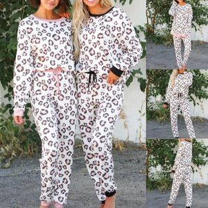 Indumenti da notte da donna Pigiama alla caviglia Set da donna Tuta con stampa leopardata Set di pantaloni per il tempo libero