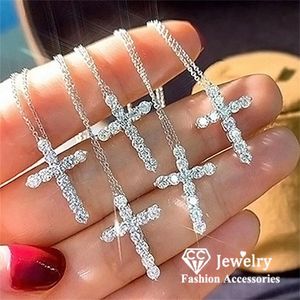 Colares pendentes 925 Cross for Women Cubic Zirconia Religious Jewelry Fine Jewelry Colar CCN704