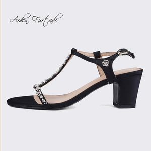 Sandals Arden Furtado Summer Fashion Women's Shoes Sexy Crystal Rhinestone Genuine Leather Narrow Band Elegant Chunky Heels