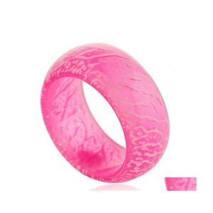 Paar Ringe Mode Colorf Leuchtende Harz Ring Frauen Männer Fluoreszierende Leuchtende Schmuck Glow In The Dark Finger Band Halloween Drop del Otkty