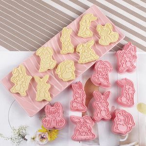 Formy do pieczenia 8pcs/Set Easter Cookie Cutters 3D Forms Cartoon Forms