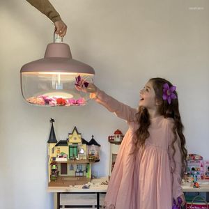 Kolye lambaları Nordic Creative Ins Rüzgar Şeffaf Oyuncak Diy Prenses Çocuk Odası Lamba Kız Bar Net Kırmızı Işık Yemek Masası Avize