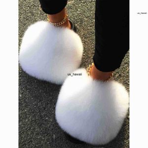 Kapcia Akexiya 2021 Kobiety Futrzane kapcie Białe damki Vogue Hair Hair Slajdes Doman's Fur Slowers Flat Buty Women Spring Summer 0120V23