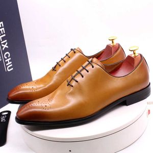 Dress shoes Luxury Brand Mens Oxford Shoes Genuine Leather Classic Whole Cut