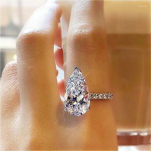 結婚指輪Visisap大きな水滴輝くジルコンインレイド女性の婚約ギフト女性愛好家ジュエリー卸売F458