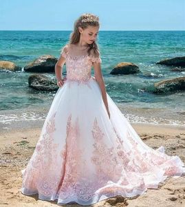 Vestidos de menina Long Rosa de renda rosa meninas 2023 uma linha praia verão manga curta pura o pescoço de festas de casamento formal para crianças