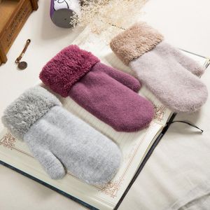 Fem fingrarhandskar Mittens Korean version Paret Winter Cute Warming Velvet Riding Students Wool Gloves1
