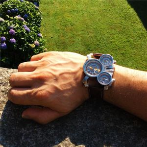 Wristwatches Mens Watches Oulm Top Military Quartz Watch Unique 3 Small Dials Leather Strap Male Wristwatch Relojes Hombre