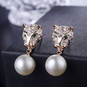 Dangle Earrings Exquisite Personality Leopard Pearl Rhinestone Fashion Trend Animals Cool Women Hyperbole CLASSIC Ear Jewelry & Chandelier