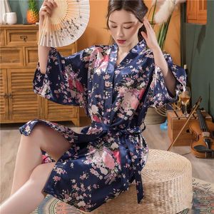 Ethnische Kleidung, japanische Merkmale, Damen-Kimono-Nachthemd, sexy Einheitsgröße, modische Simulation, Seide, Blumenmuster, dünn, bequem, Strickjacke 202
