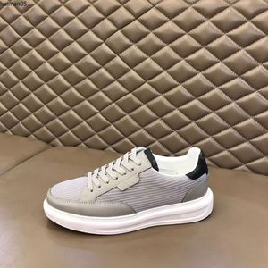 Topquality luxury designer shoes casual sneakers breathable Calfskin with floral embellished rubber outsole White silk sports US38-45 hm051518