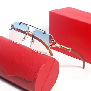 Dam Designer Solglasögon Mode Glasögon Trä Glasögon Goggle Outdoor Beach Lyx Carti Glasögon För Man Kvinna Mix Färg Anti-Ultraviolett Retro Tallrik Lunettes
