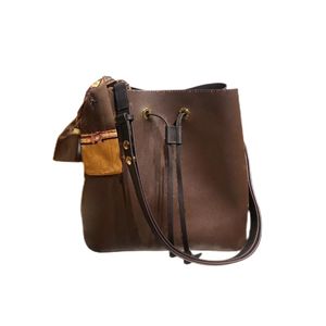 Designer de moda S563 Mulheres Boletes Designers Crossbody Designers Bagos de Messenger de ombro C Versátil Temperamento Exclusivo para Mulheres